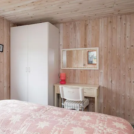 Holiday Halvrebene Denm Hadsund